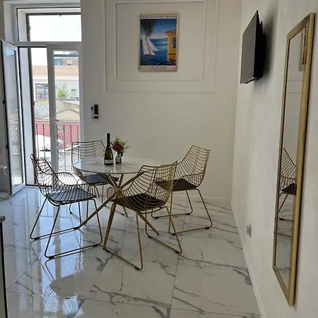 Azzurro Luxury Butique * Порто-Торрес